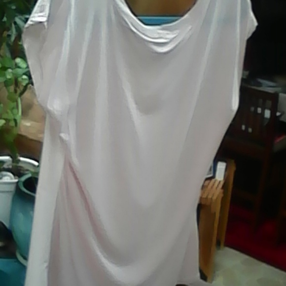 Express blush top - Picture 3 of 4